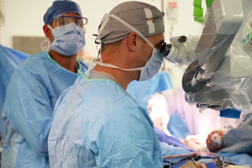Maxillofacial Program at NMCSD Restores Form, Function, and Readiness