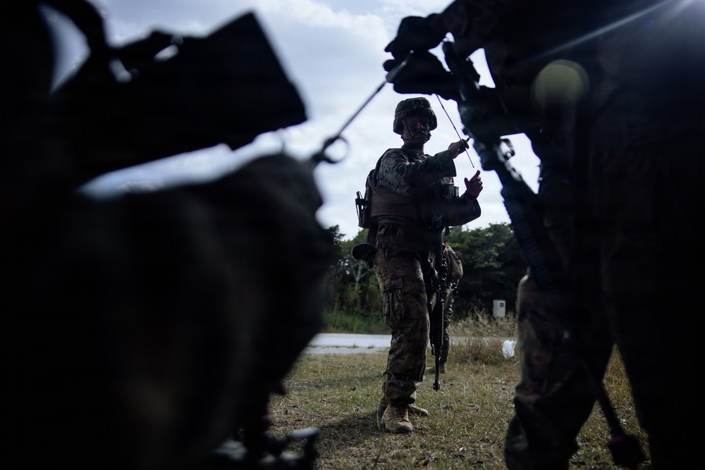 7th Communication Battalion Marines sustain expeditionary communications at Jungle Warfare Training Center