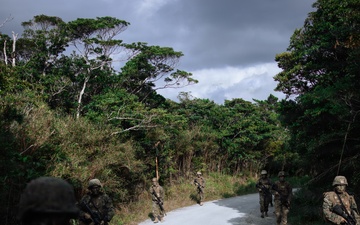 7th Communication Battalion Marines sustain expeditionary communications at Jungle Warfare Training Center