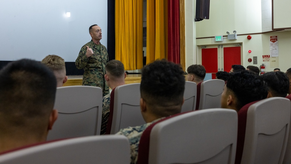 III Marine Expeditionary Force Commanding General holds farewell ceremony for outbound reservists
