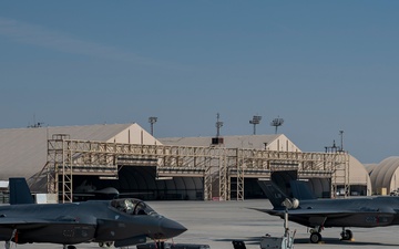 F-35A Demonstration Team Arrives at Dubai Airshow