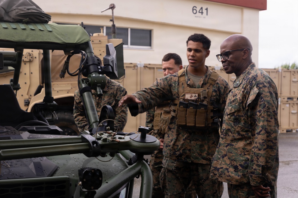 1st MAW assistant wing commander inspects MASS-2 small form factor renewable energy