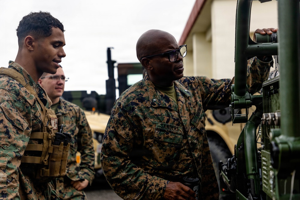 1st MAW assistant wing commander inspects MASS-2 small form factor renewable energy