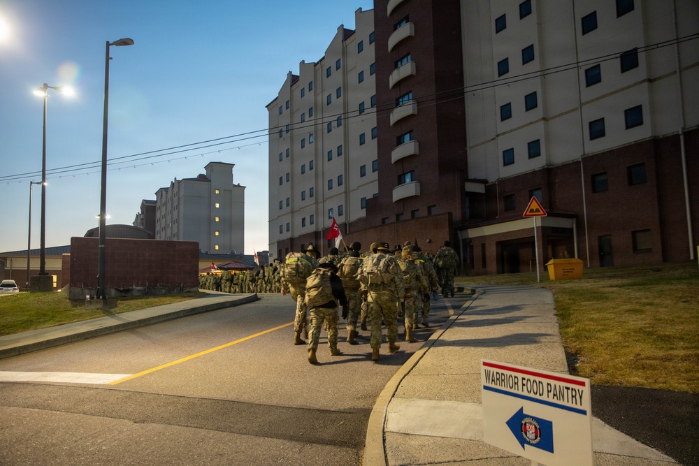 2ID rucks for Operation Warrior Fest