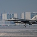 F-16C Fighting Falcon performs over Dubai Airshow