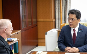 CNO Meets with Senior Leaders in Japan's Ministry of Defense