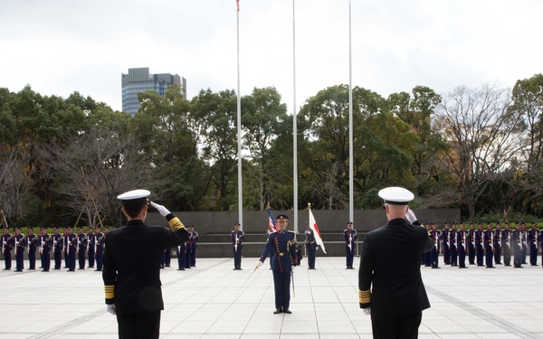 CNO Meets with Senior Leaders in Japan's Ministry of Defense