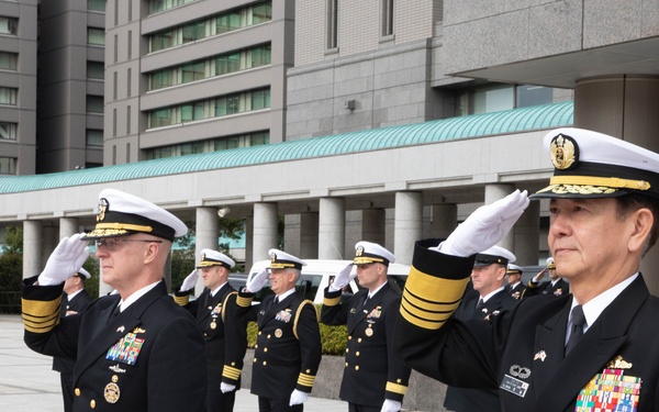 CNO Meets with Senior Leaders in Japan's Ministry of Defense