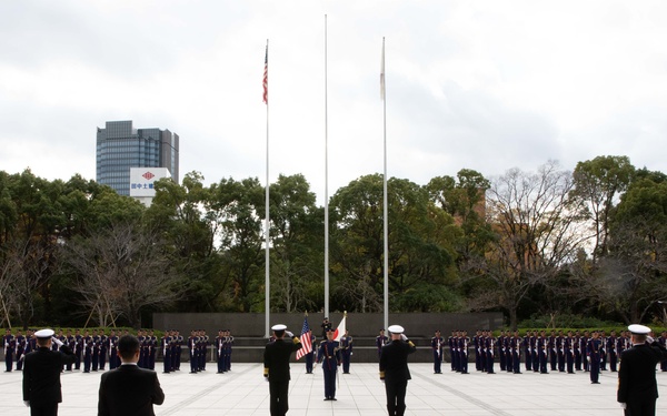 CNO Meets with Senior Leaders in Japan's Ministry of Defense