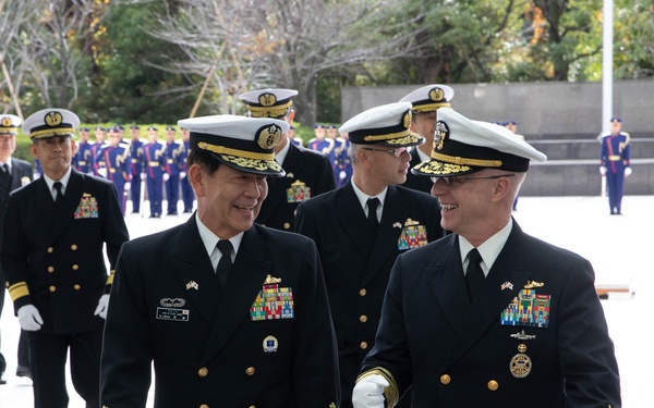CNO Meets with Senior Leaders in Japan's Ministry of Defense