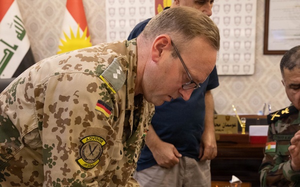 Coalition Forces and Ministry of Peshmerga discuss the Information Operations Train-the-Trainer course