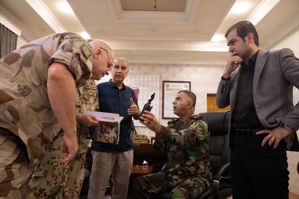 Coalition Forces and Ministry of Peshmerga discuss the Information Operations Train-the-Trainer course