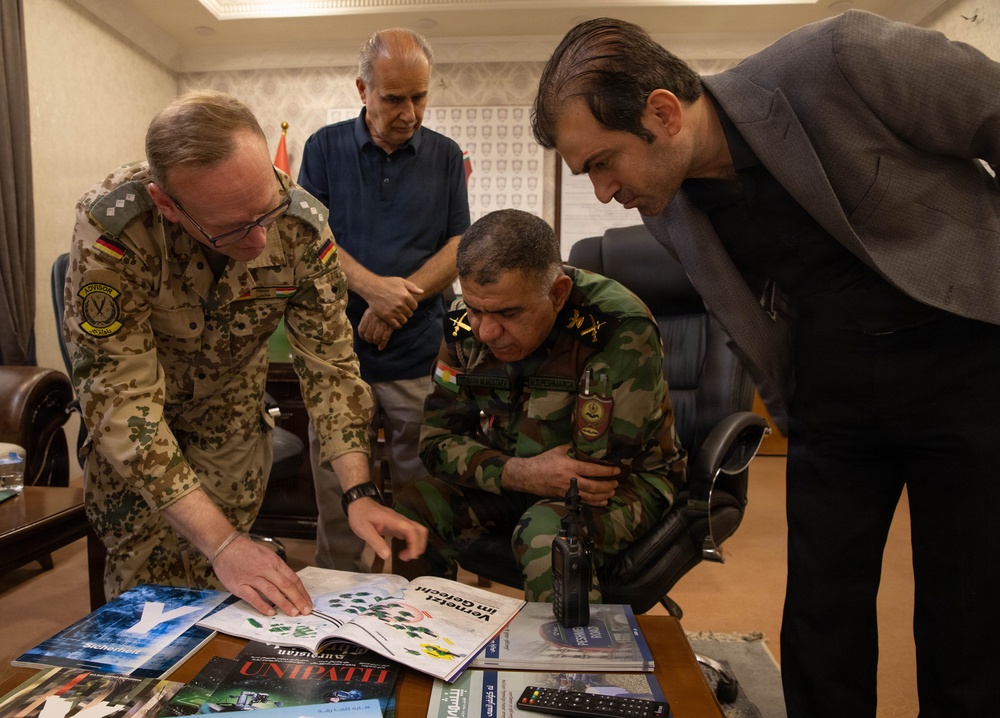 Coalition Forces and Ministry of Peshmerga discuss the Information Operations Train-the-Trainer course
