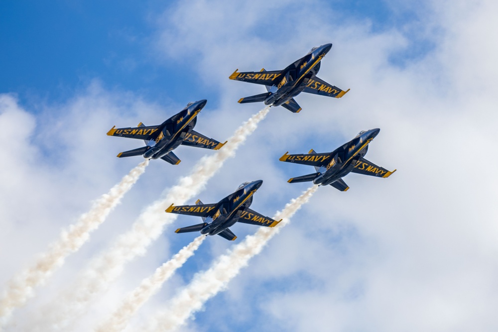 Daily Operations Aboard USS George H.W. Bush (CVN 77)