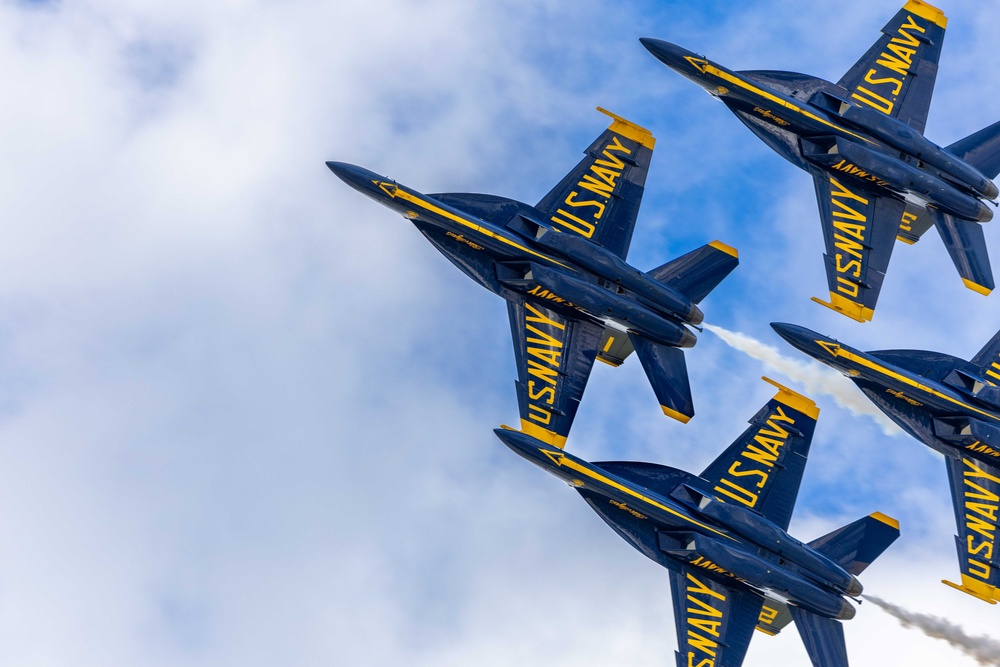 Daily Operations Aboard USS George H.W. Bush (CVN 77)