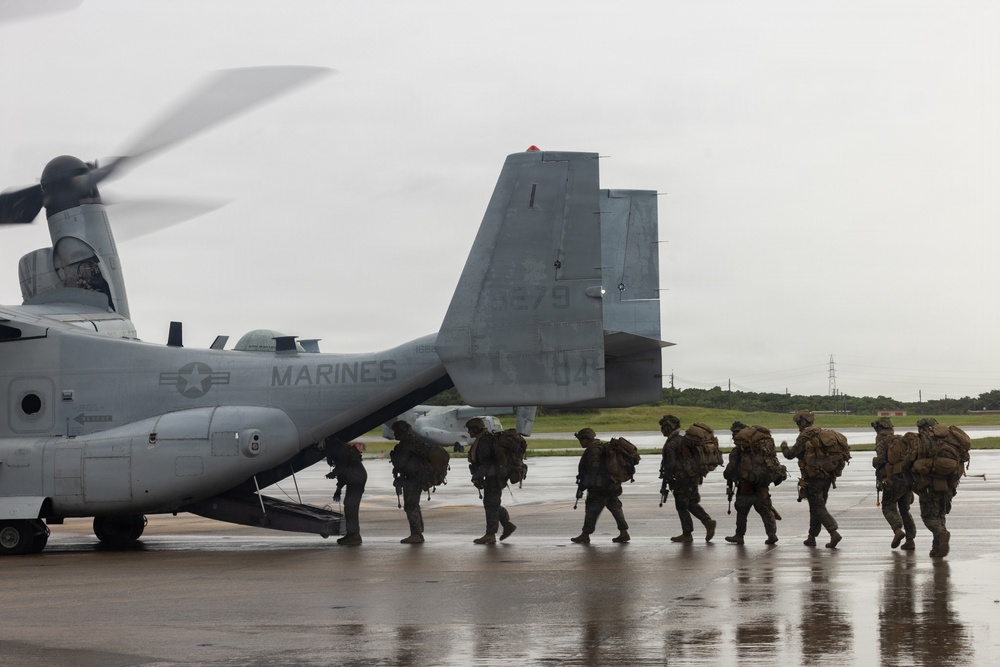 4th Marines Conduct Alert Contingency MAGTAF Training Drill
