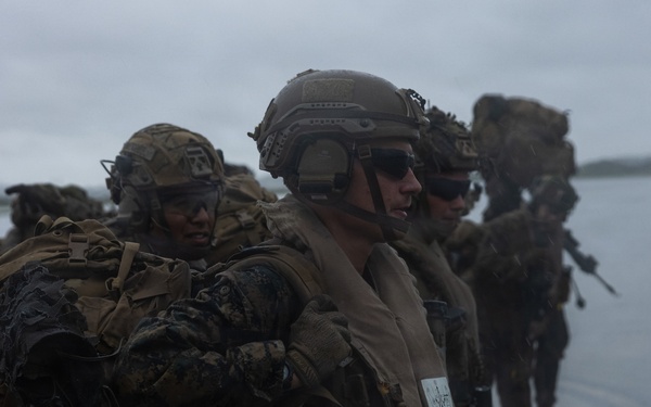 4th Marines Conduct Alert Contingency MAGTAF Training Drill