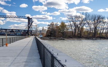Corps of Engineers Completes Repairs to Deteriorated Cleveland West Pier