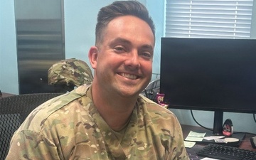 A lifeline in the field: Air Force lab technician maintains 379th EMDS Blood Donation Center