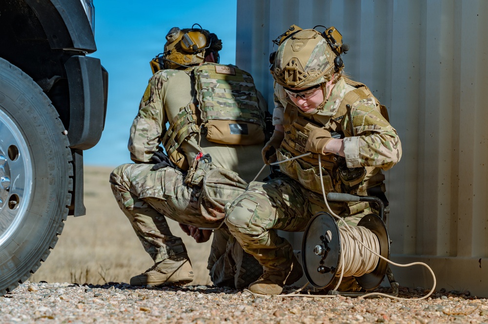 90 EOD completes a Basewide Exercise