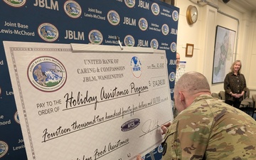 JBLM programs help provide Thanksgiving meals