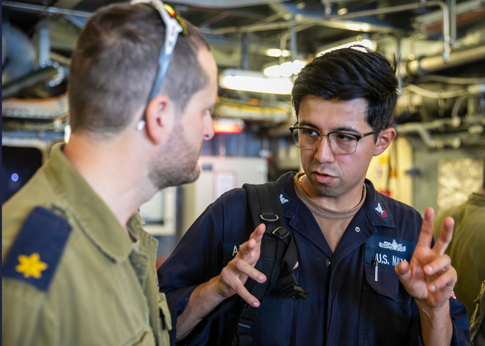 USS Mitscher (DDG 57) Sailor trains with Israeli Defense Force during joint rescue and assist exercise
