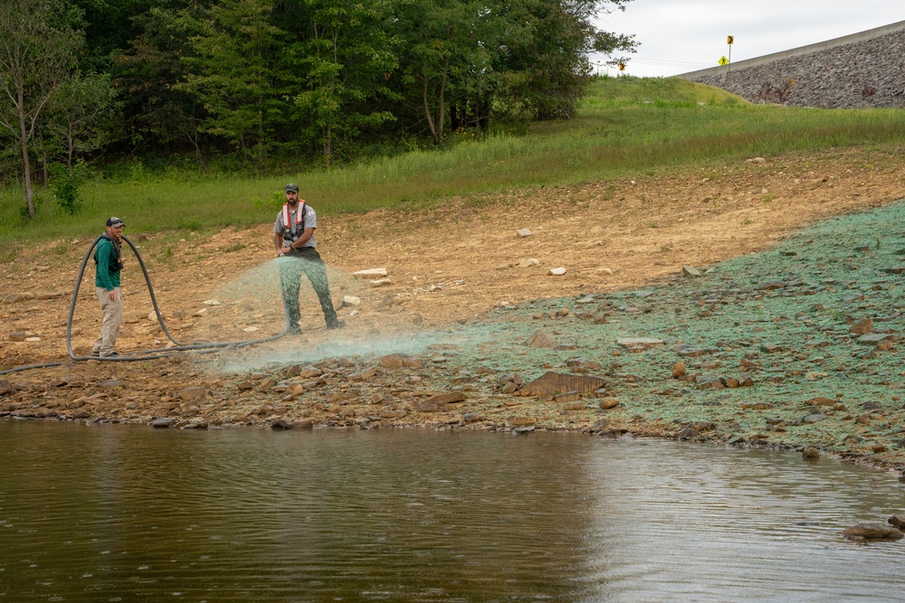 USACE, KDFWR stabilize shorelines, improve fish habitat at Rough River Lake