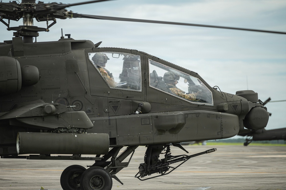Apache Helicopter Proves Advanced Counter-UAS Capabilities in Live Demonstration