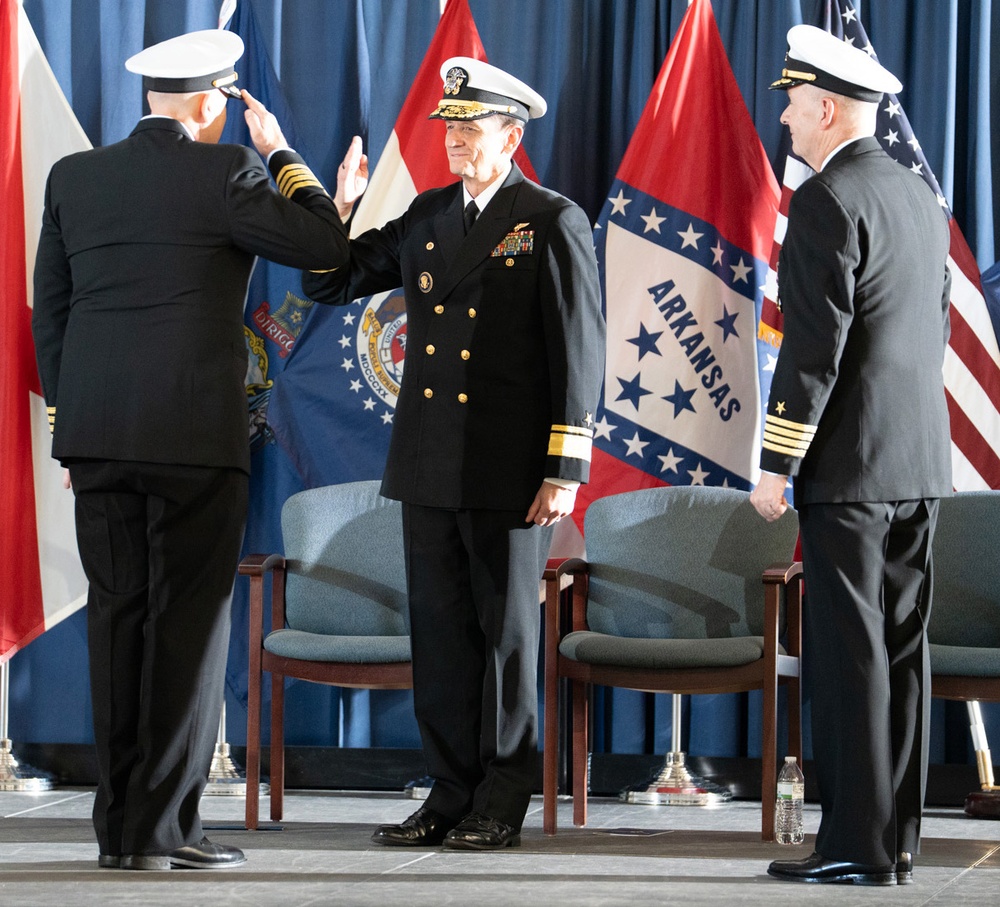 CNATT holds change of command ceremony