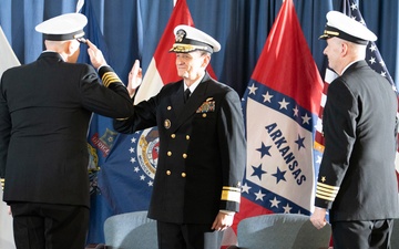 CNATT holds change of command ceremony
