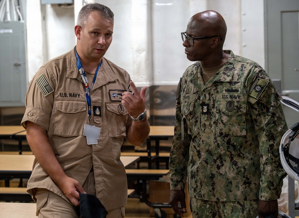 FLTCM Davis visits PHNSY &amp; IMF