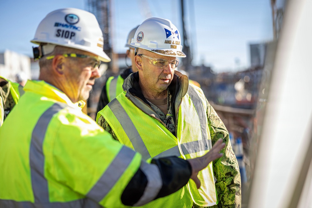 Vice Chief of Naval Operations Visits PNSY