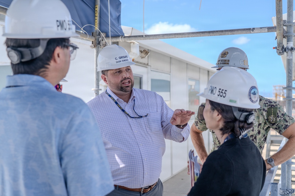 Deputy Assistant Secretary of the Navy for Energy visits PHNSY &amp; IMF