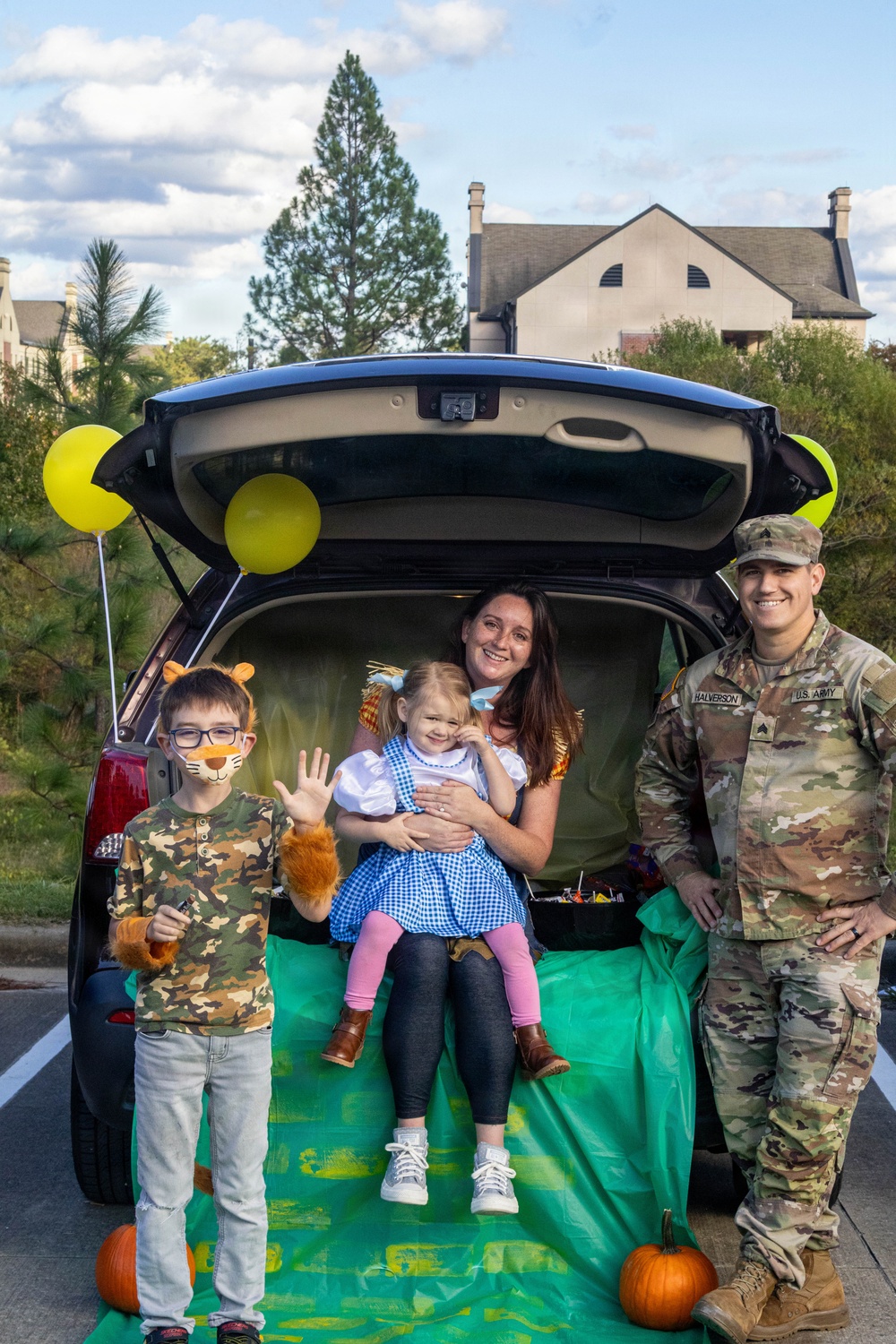 18th Field Artillery Brigade Halloween Trunk or Treat