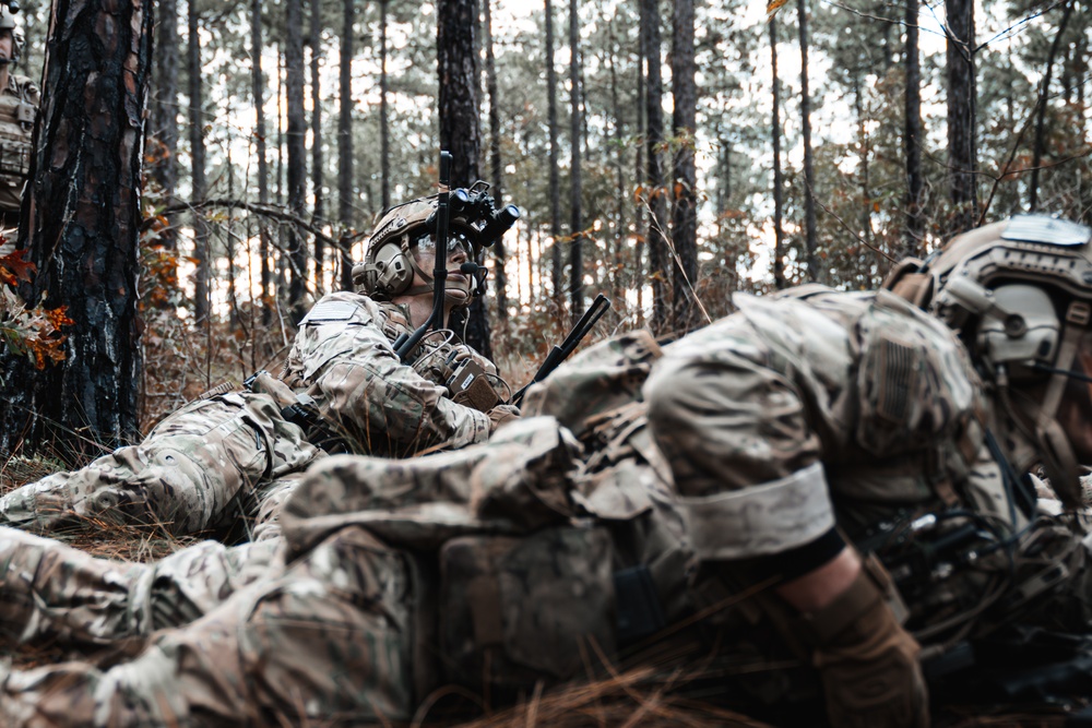 Special Operations Forces Train With Conventional Units During Validation Exercise