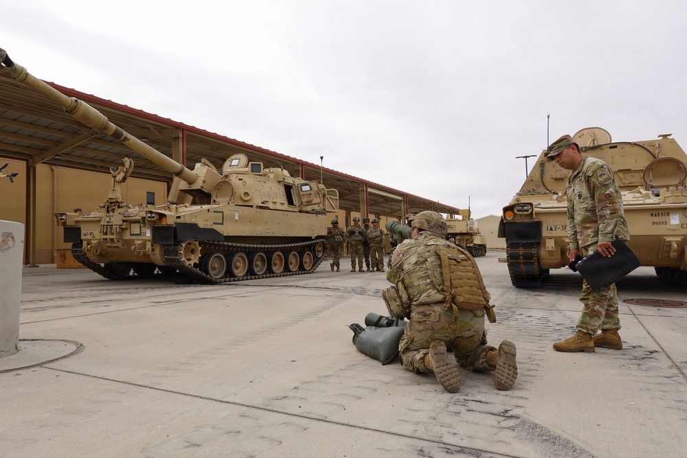 Iron Heroes: 1st Armored Division Artillery Crews Battle for 'Best Paladin' Title at Fort Bliss