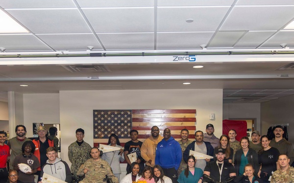 Washington Commanders Visit Walter Reed