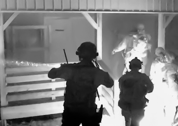 Special Operations Forces Train With Conventional Units During Validation Exercise