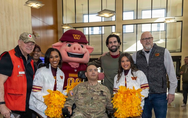 Washington Commanders Visit Walter Reed