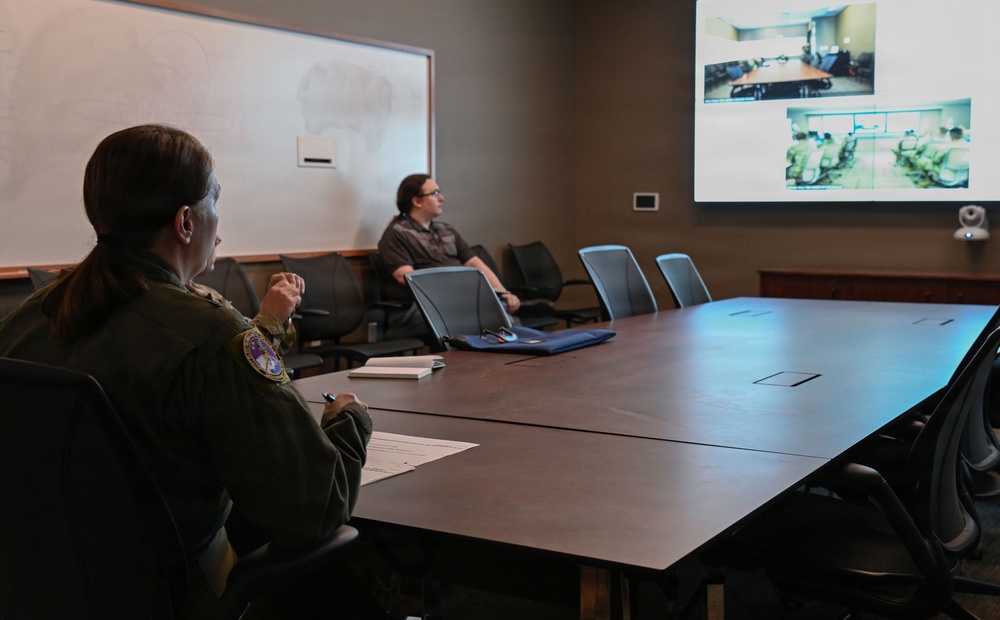 U.S. Strategic Command JEC Director addresses IOQC students