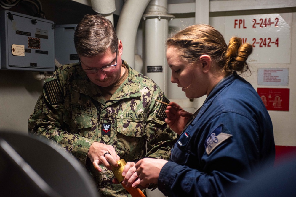 Ronald Reagan Sailors Knock Out Maintenance