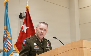 New Troop Support commander inherits ‘world-class organization’ at change of command ceremony