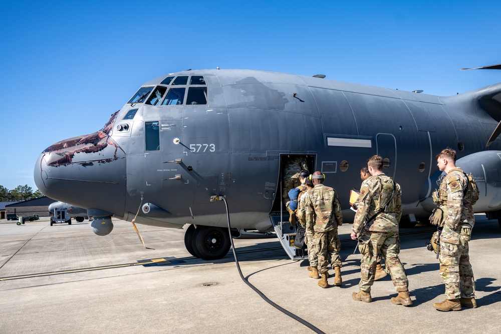 Airmen Gear Up for Contingency Location Operations in MT 26-1