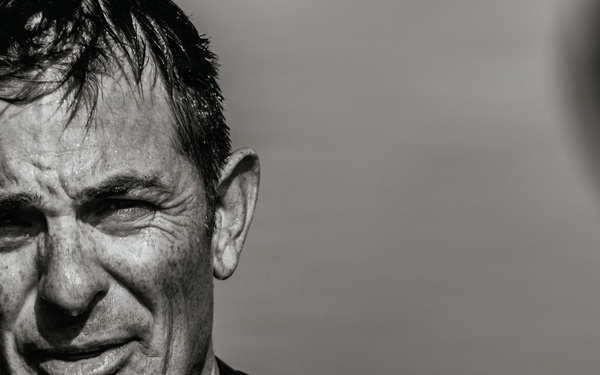 EODMU-11 Conducts Surf Passage Training