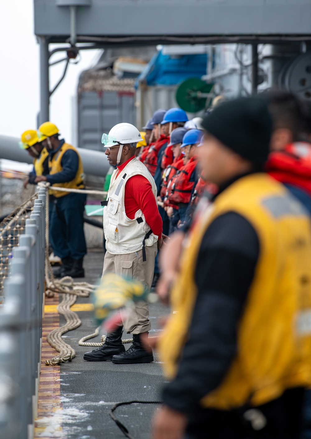 USS Boxer conducts FAS with USS Charleston