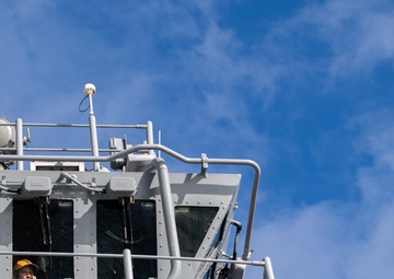 USS Boxer conducts a FAS with USS Charleston