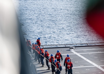 USS Boxer conducts a FAS with USS Charleston