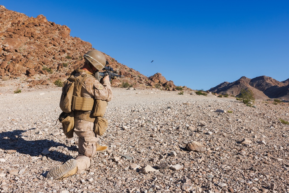 Marines with 3rd Bn., 7th Marines, 1st CEB, conduct company attacks during Range 400