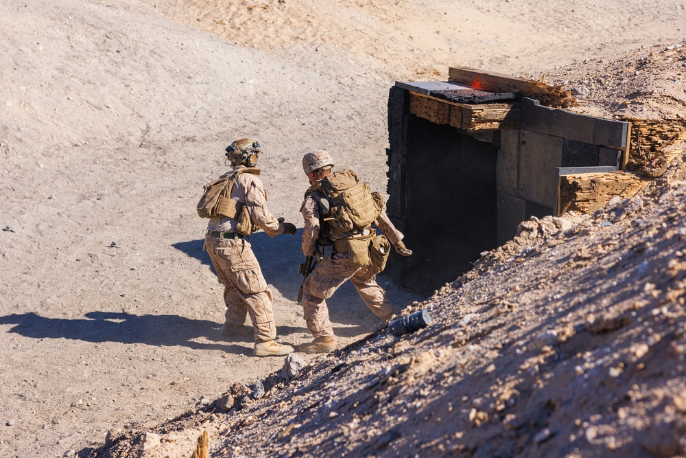 Marines with 3rd Bn., 7th Marines, 1st CEB, conduct company attacks during Range 400