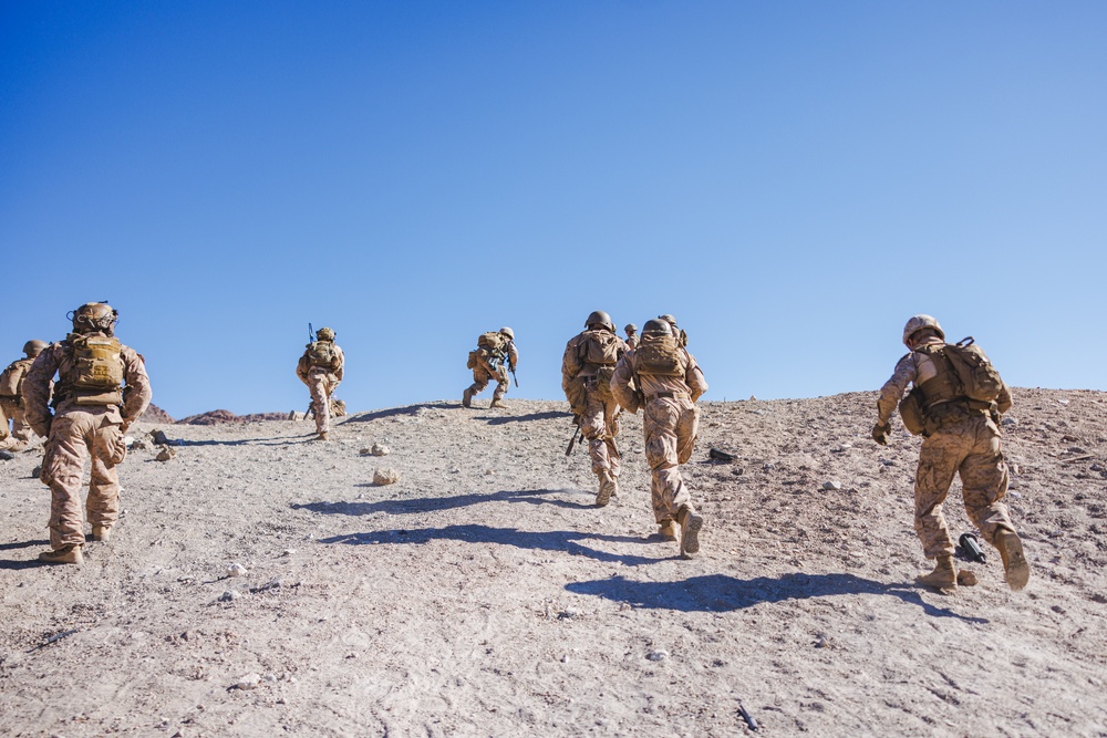 Marines with 3rd Bn., 7th Marines, 1st CEB, conduct company attacks during Range 400